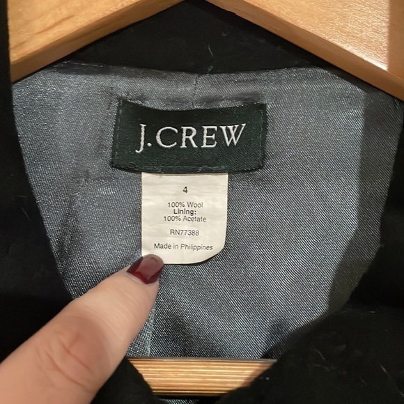 J.Crew Women’s black pea coat with Peter Pan collar Sz 4 soft wool w/satin lined - Picture 2 of 7